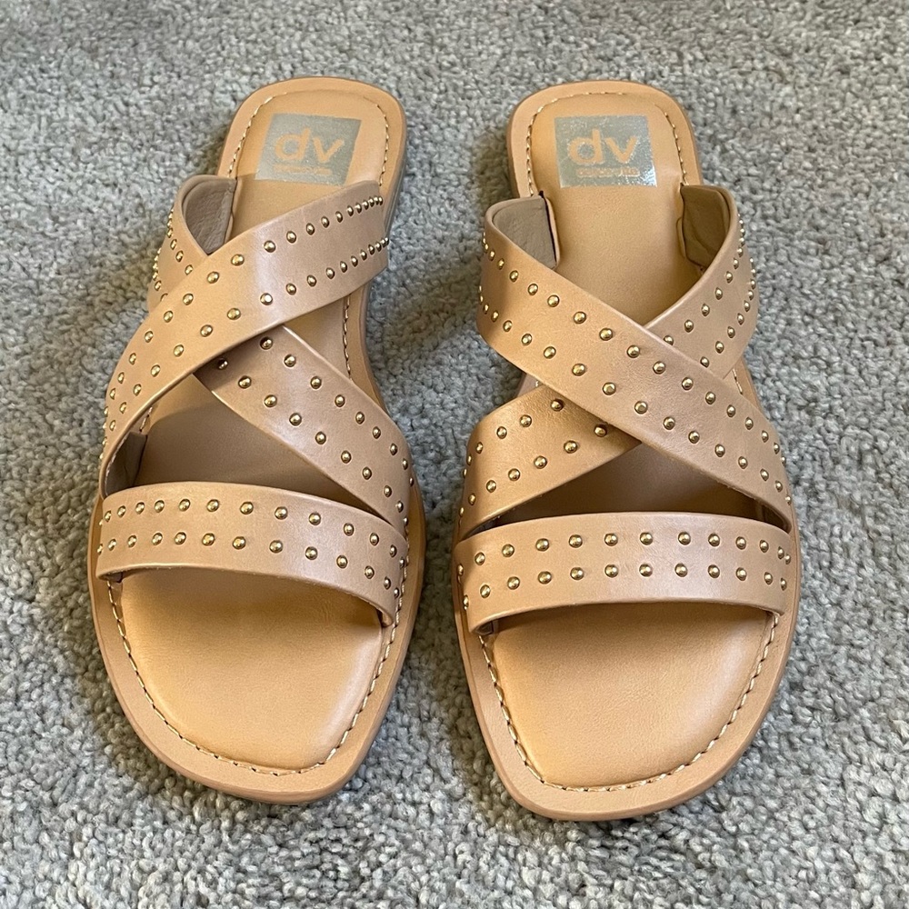 NEW DV by Dolce Vita Jassica  Studded Sandal Size 7